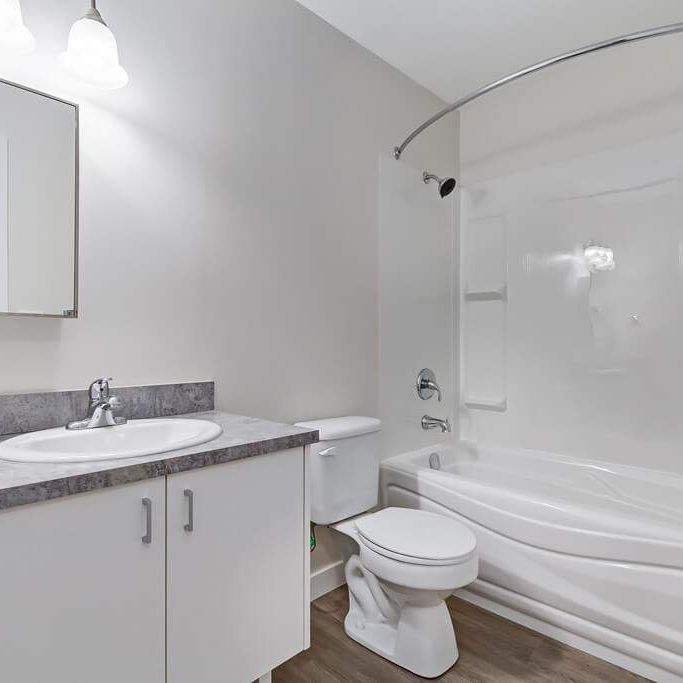 2 Bedroom - Photo 1