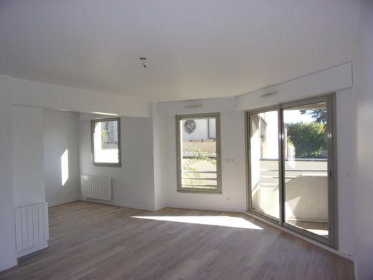 Location Appartement 3 pièces 84m² VERNON 27200 - Photo 1