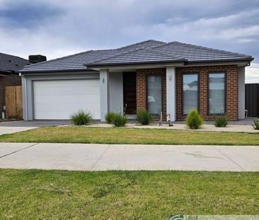 82 Fairground Promenade, 3806, Berwick Vic - Photo 1