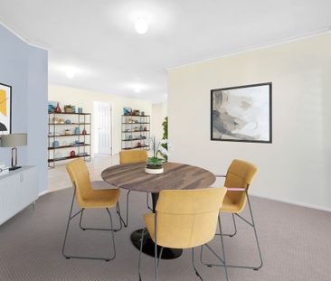 19 Greenacre Drive, Parkwood QLD 4214 - House For Rent | Domain - Photo 4