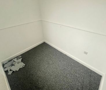 Talbot Close - Photo 3