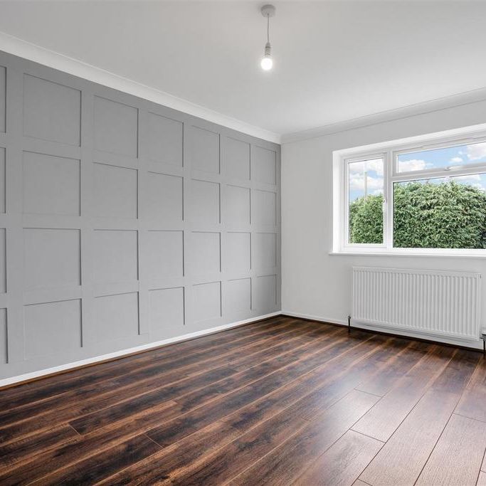 2 bedroom bungalow to rent - Photo 1