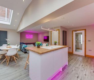 6 bed End Terraced House for Rent - Photo 3