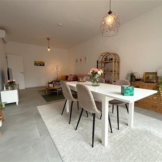 Appartement te huur - Foto 1