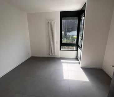 AFFITTASI AMPIO 5.5 LOCALI IN STABILE RECENTEMENTE RINNOVATO - Foto 5