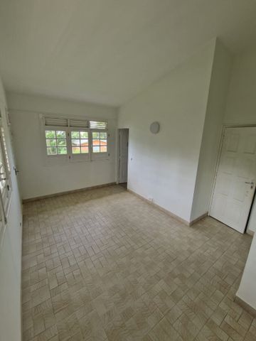 Location maison 5 pièces, 128.28m², Fort-de-France - Photo 4