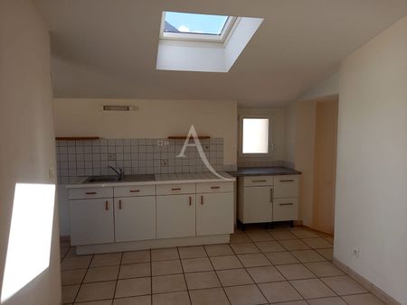 Location Appartement 2 pièces 37m² ANGERS 49100 - Photo 2