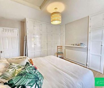 Red Lion Hill, London, N2 - Photo 6