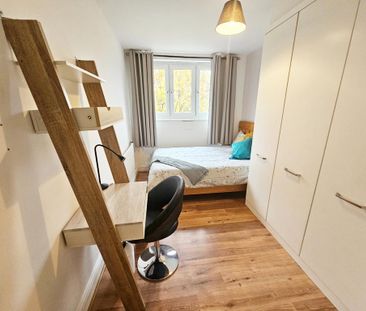 1 bedroom in a flat share to rent - Photo 6