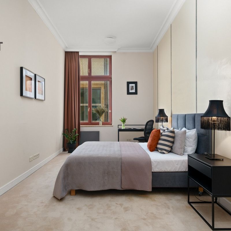 Wyjątkowy apartament z widokiem na Rynek - Photo 1