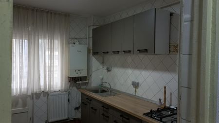 Inchiriere apartament ultracentral 2 camere - Fotografie 4