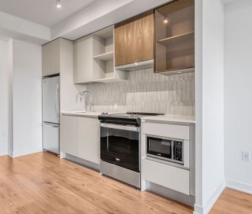 For Lease - 395 Dundas Street Unit# 402, Oakville, Ontario - Photo 5