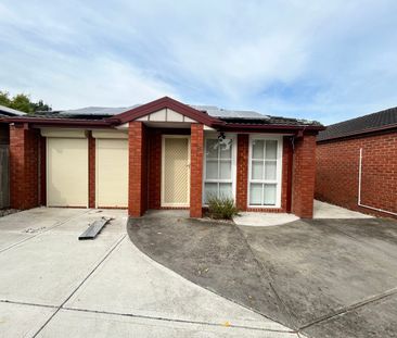 Spacious family home - Photo 6