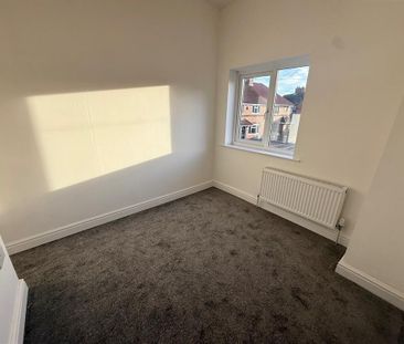 Norfolk Grove, Doncaster, Bircotes - Photo 6