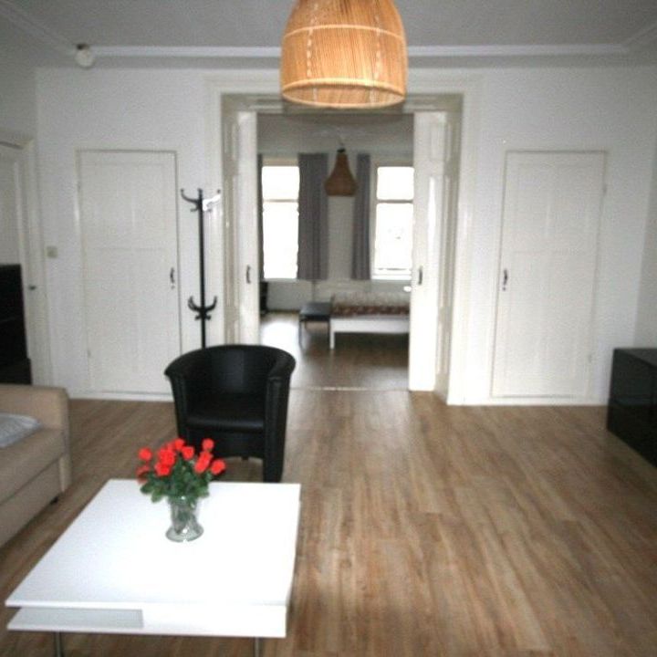 Weimarstraat, Den Haag - Photo 1