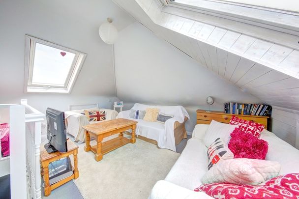 3 bedroom maisonette to rent - Photo 1