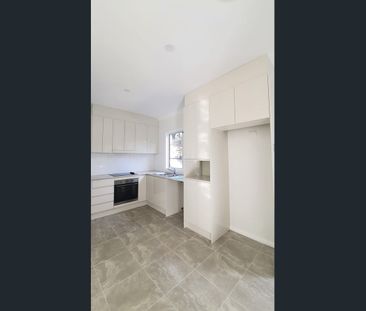 NEAR NEW 2 BEDROOM GRANNY-FLAT - Photo 1