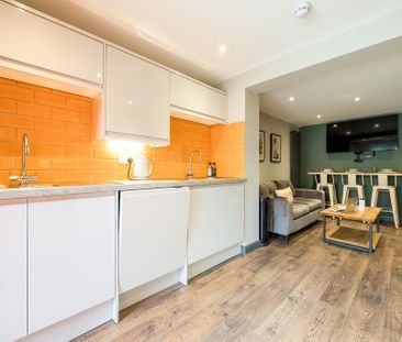 1 bedroom in a house share to rent - Photo 2