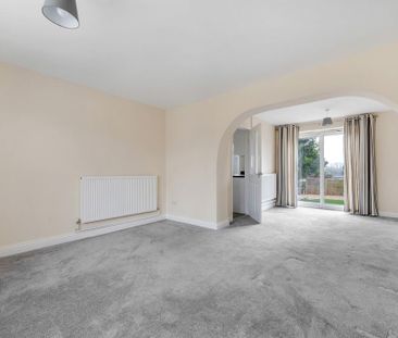 3 bedroom property to rent - Photo 1