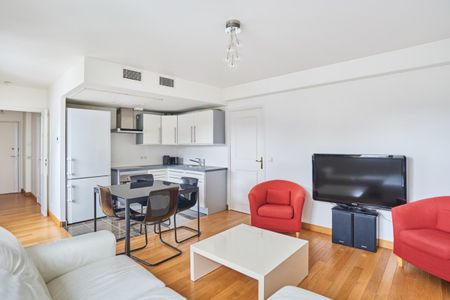 Appartement meublé- 1 chambre- 46.4m²- Victor Hugo - Photo 4