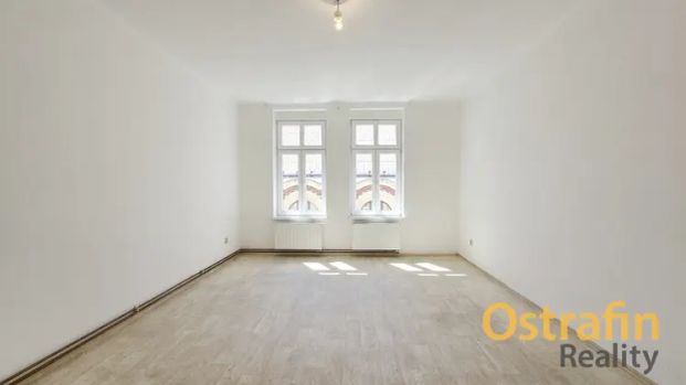 Pronájem bytu 1+1, ul. Veleslavínova, Moravská Ostrava. - Photo 1