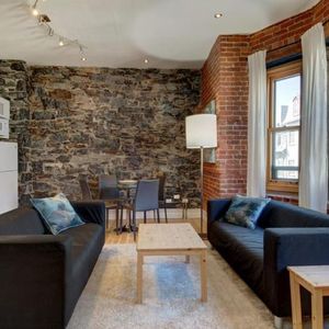 3 ½ entièrement meublé à louer Vieux-Québec mai 2026 - Photo 2