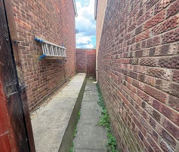 Esher Drive,Chyelesmore - Photo 6