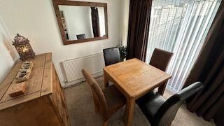 4 bedroom semi-detached house to rent - Photo 5
