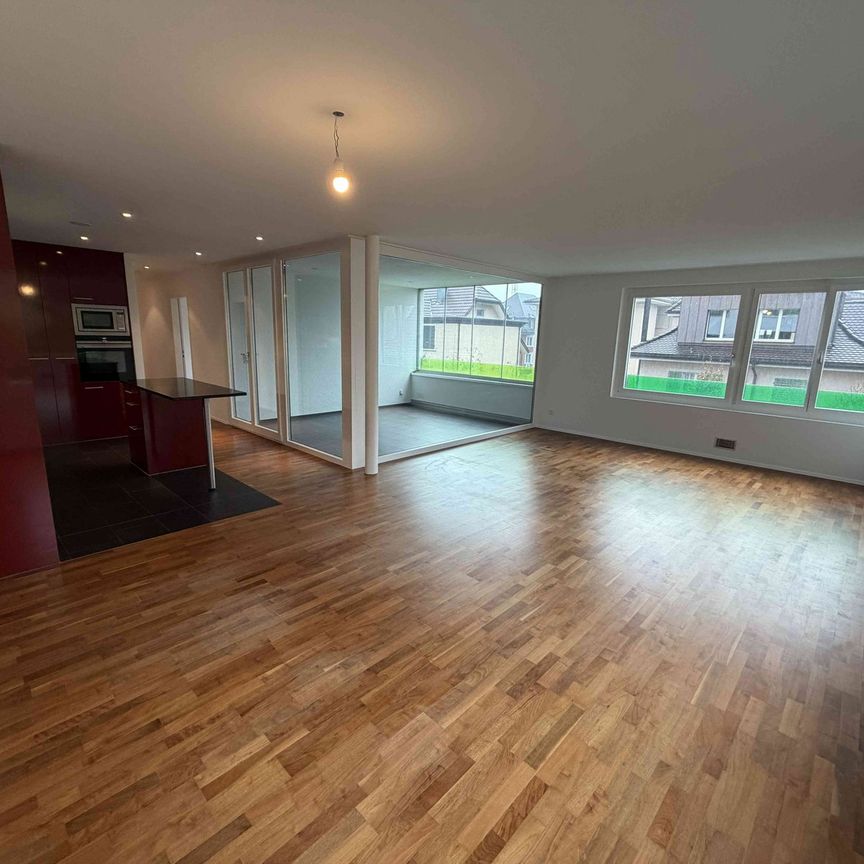 5.5 Zimmer, 135 m², 2. Stock - Photo 1