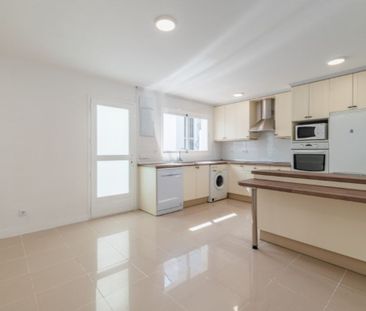 6 bedroom luxury Semidetached House for rent in Alcobendas, Spain - Photo 1