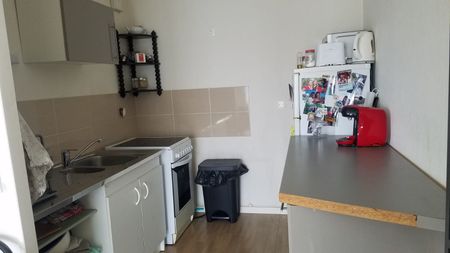 APPARTEMENT 2 PIECES SAINT-HERBLAIN BOURG - Photo 2