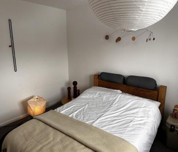 2 bedroom semi-detached house to rent - Photo 4