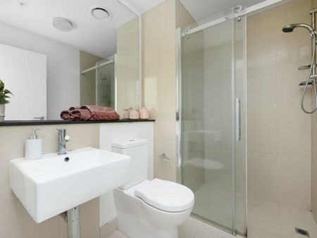 Lifestyle Brilliance in Prime Position! - Photo 2