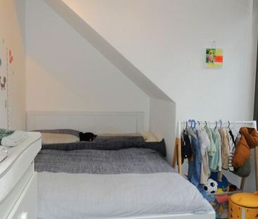 Appartement te huur in Kalmthout voor € 825 met 2 slaapkamers - Photo 2