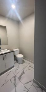 5 1/2 | occupation 1er juillet | Quartier Saint-Sauveur - Photo 3