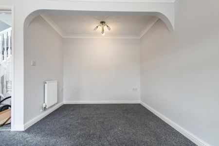 Sissinghurst Drive, Thrapston - Photo 3