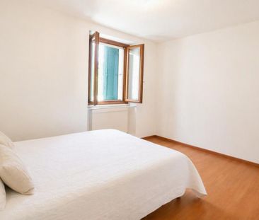 Location Appartement 3 pièces 54m² - Photo 2