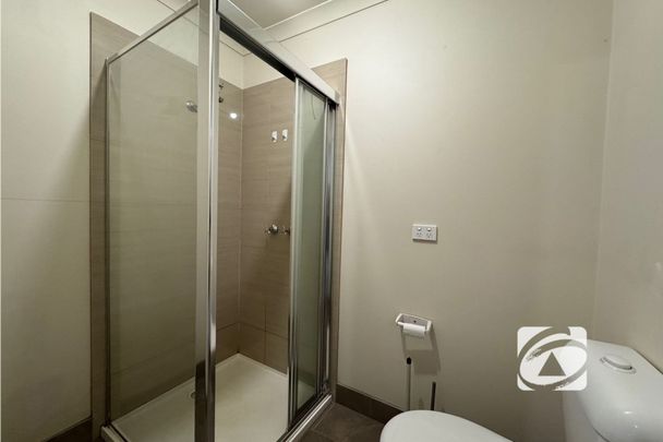 STUDIO ROOMS FOR LEASE – 'FURNISHED & UTILITIES/WIFI INCLUDED' - Photo 1