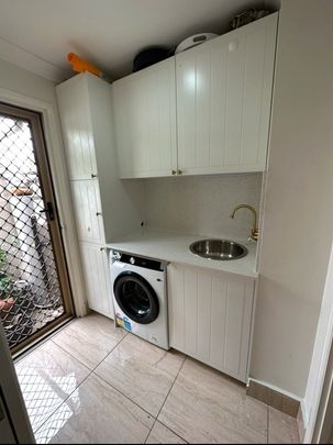 Richlands - Photo 1