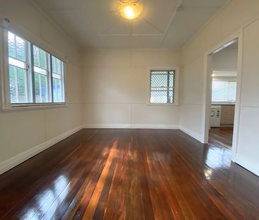 38A Clifton Street, 4304, Booval Qld - Photo 3