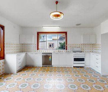 70 Devon Avenue, Coburg VIC 3058 - Photo 4