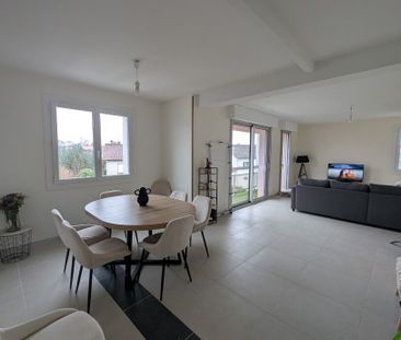 Location Appartement 2 pièces 59m² - Photo 6