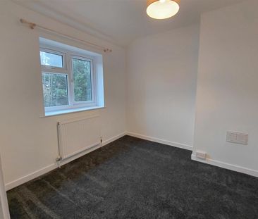 Westfield Place, Yeovil - Photo 6