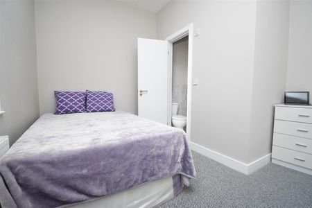 1 bed house share to rent in Ulster Street, Burnley, BB11 - Photo 4