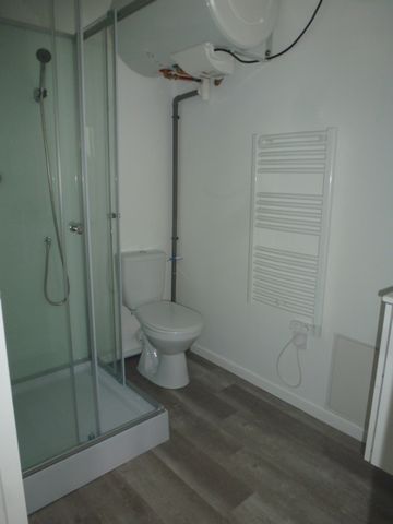 Location Appartement 2 pièces 35m² - Photo 3