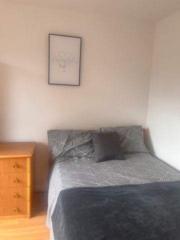 Ulcombe Gardens 35 Room 1 - Photo 5