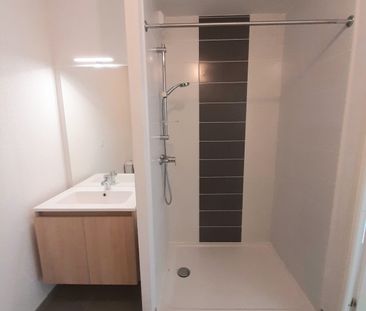 Location Appartement 2 pièces 43m² GAGNAC SUR GARONNE 31150 - Photo 4