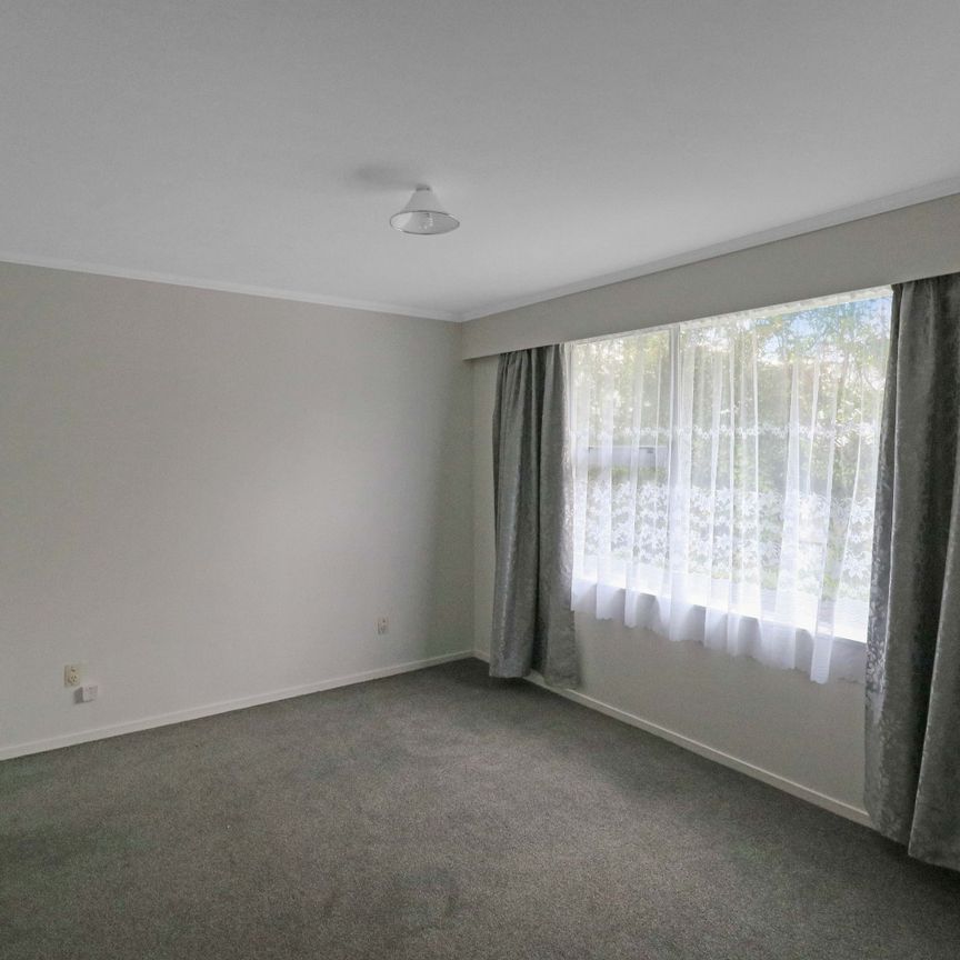 Central Hutt - Photo 1