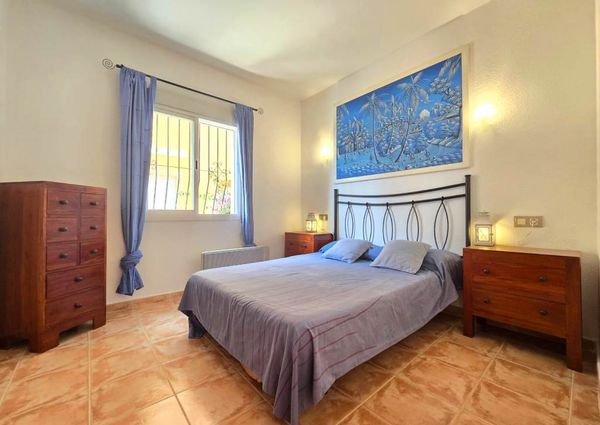 2 bedroom sea view apartment for rent in Cumbre del Sol