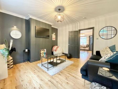 2 bedroom terraced house to rent - Photo 2